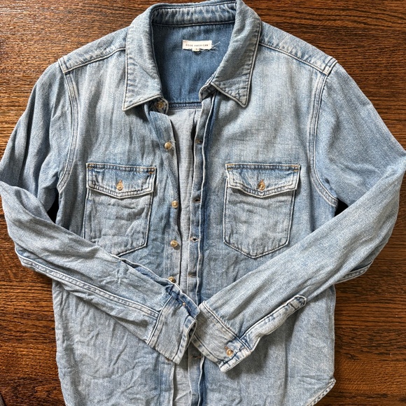 Good American Weightless Easy Shirt - Picture 1 of 3